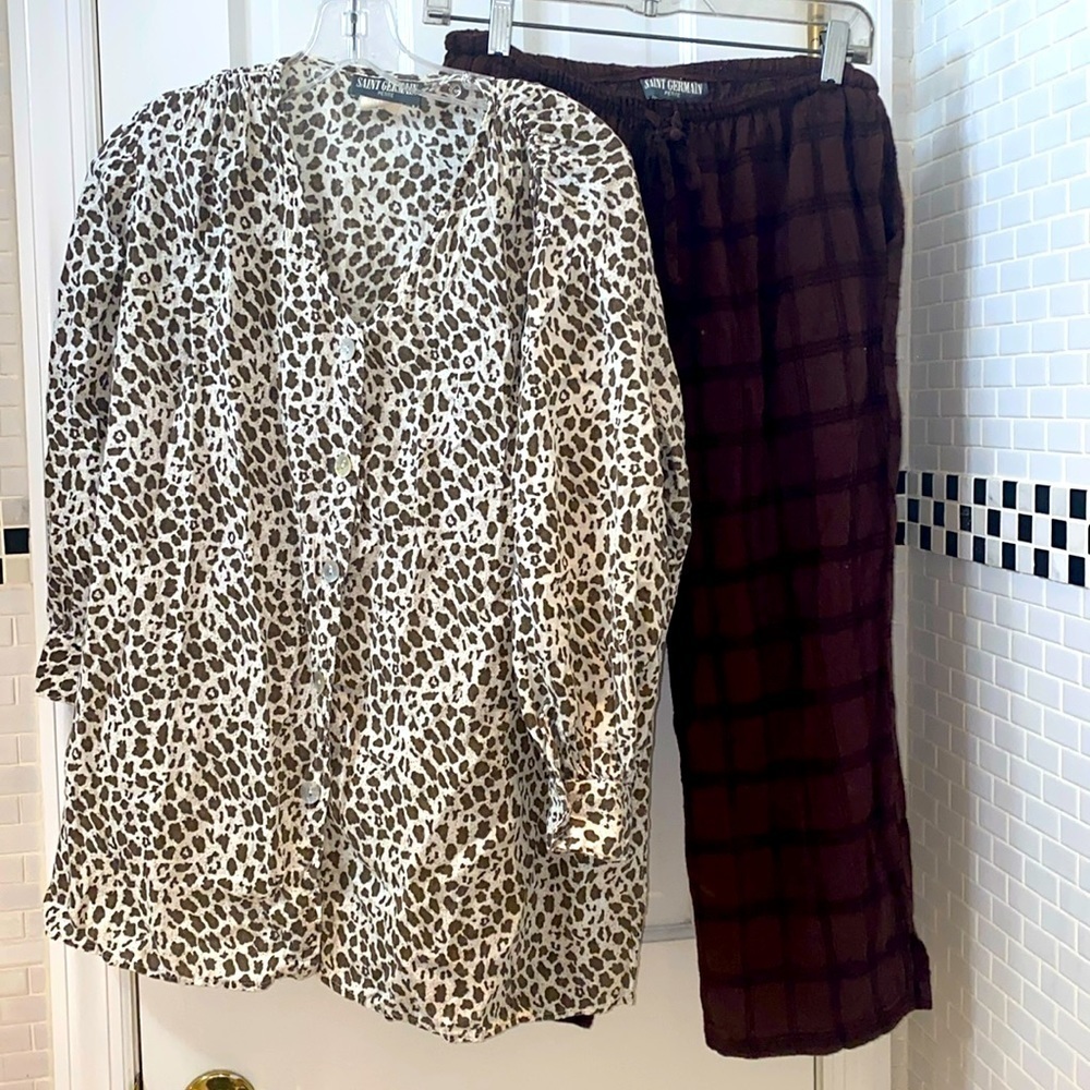 Saint Germain blouse and capri pant set. Brown/white 💯 cotton. Size PS.